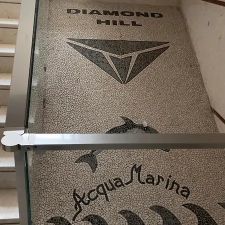 Apartment Diamond Hill